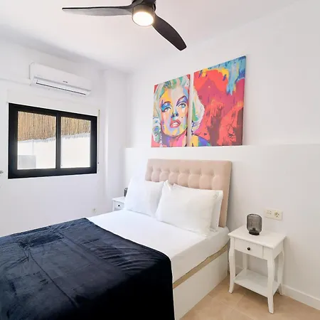 Kosta Homes - Lux Three Bed Alhaurin Centre Apartamento *